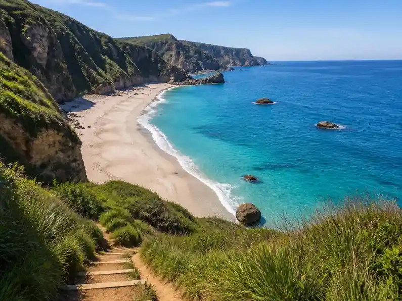 Guía completa para visitar y disfrutar la maravillosa playa de la tablía
